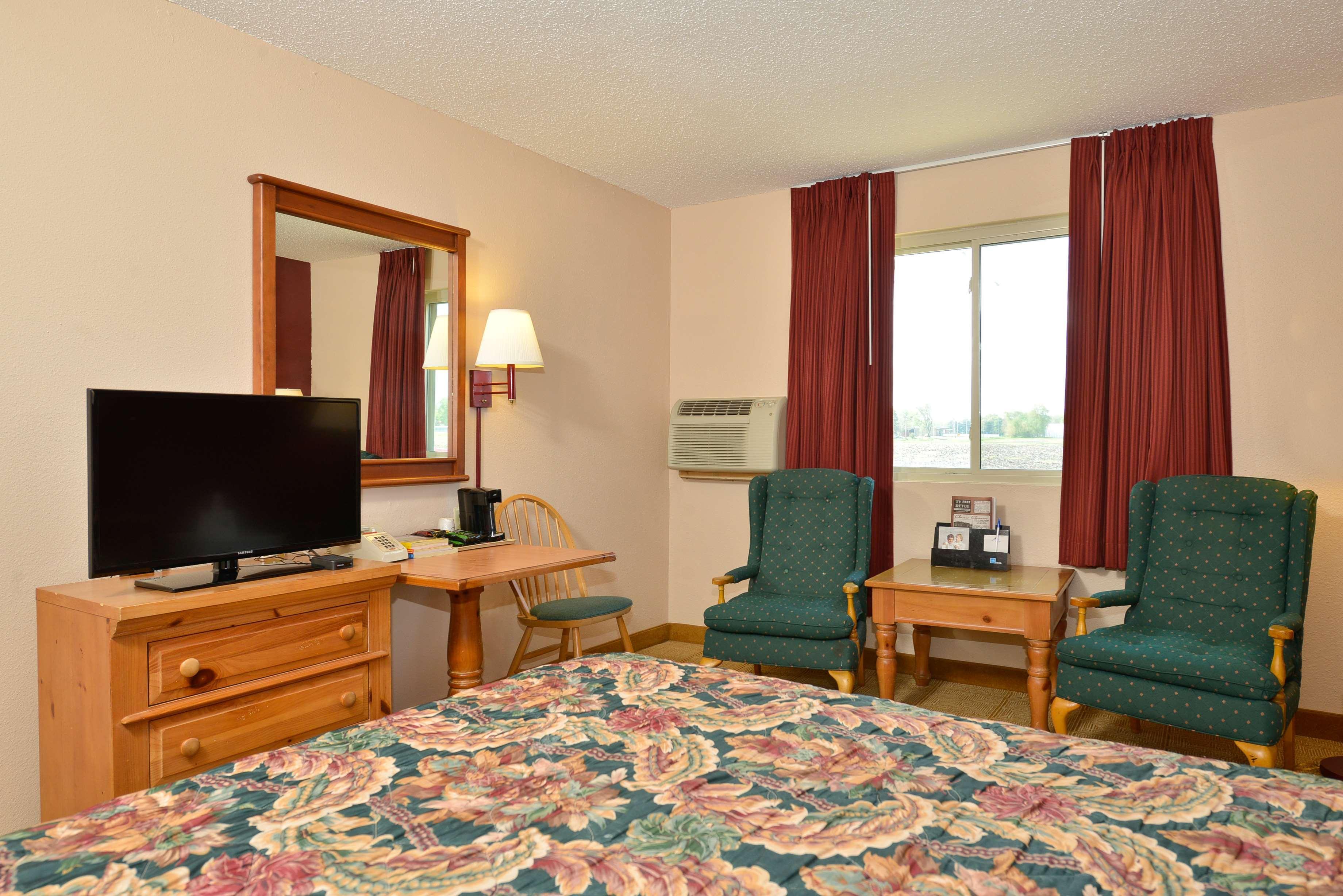 Americas Best Value Inn Decatur Exterior photo