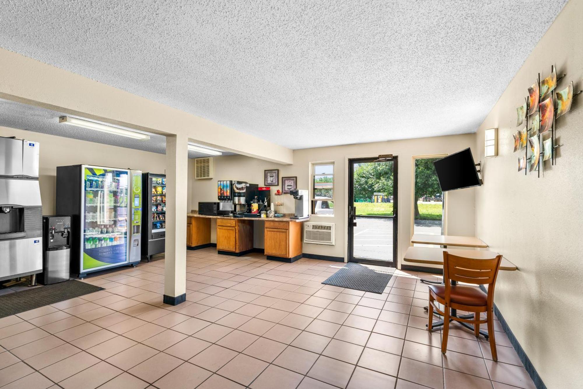 Americas Best Value Inn Decatur Exterior photo